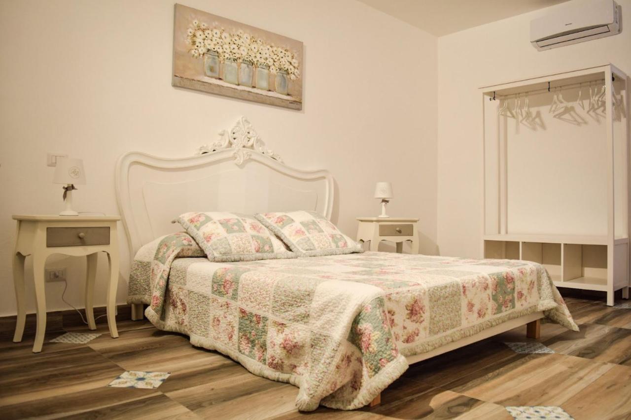 Maison La Mitra - Dimore Partenopee Неаполь Экстерьер фото