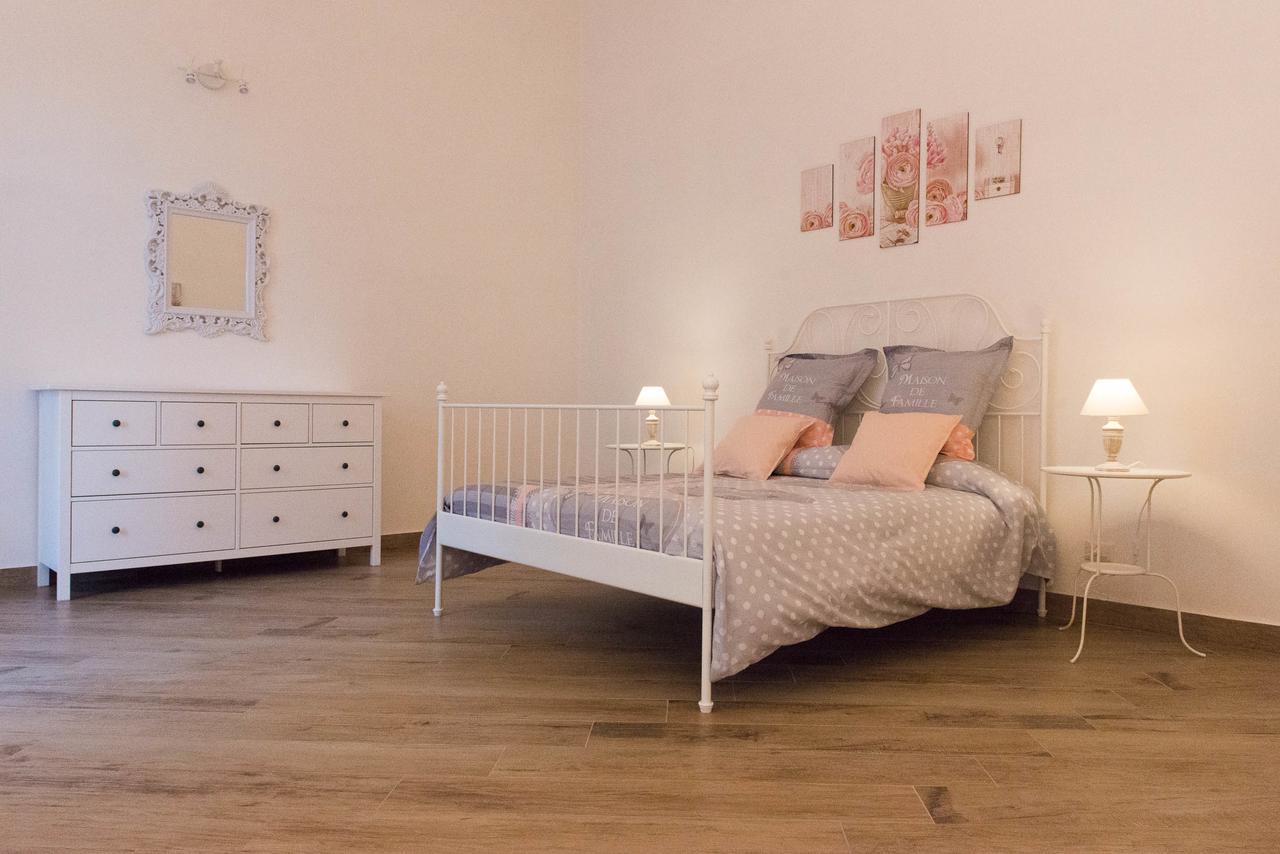 Maison La Mitra - Dimore Partenopee Неаполь Экстерьер фото